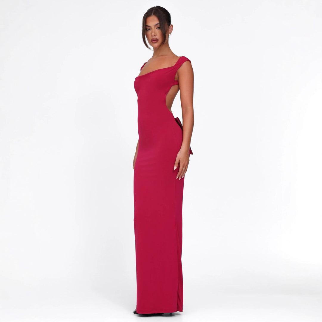 Women's body-hugging evening dress with square neckline and wide straps StylebySassy