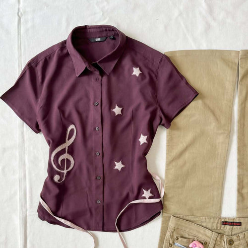 Women’s Short Sleeve Shirt with Creative Music Design StylebySassy