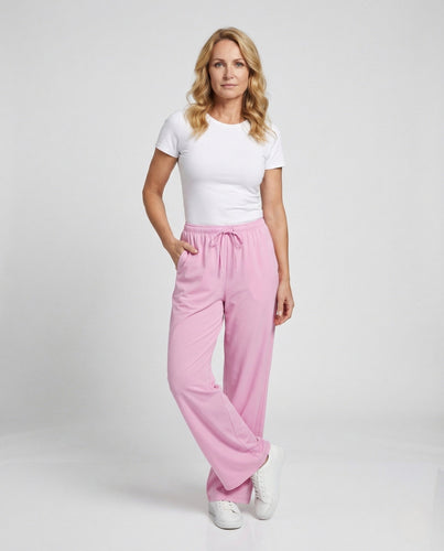 Women’s lounge pants with elastic waistband