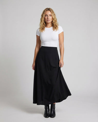 Women's Flowing Maxi Skirt High Waistband