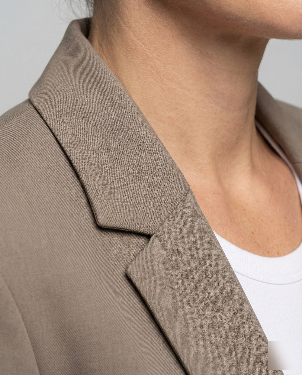 Product 15540673216842 - close_up_detail