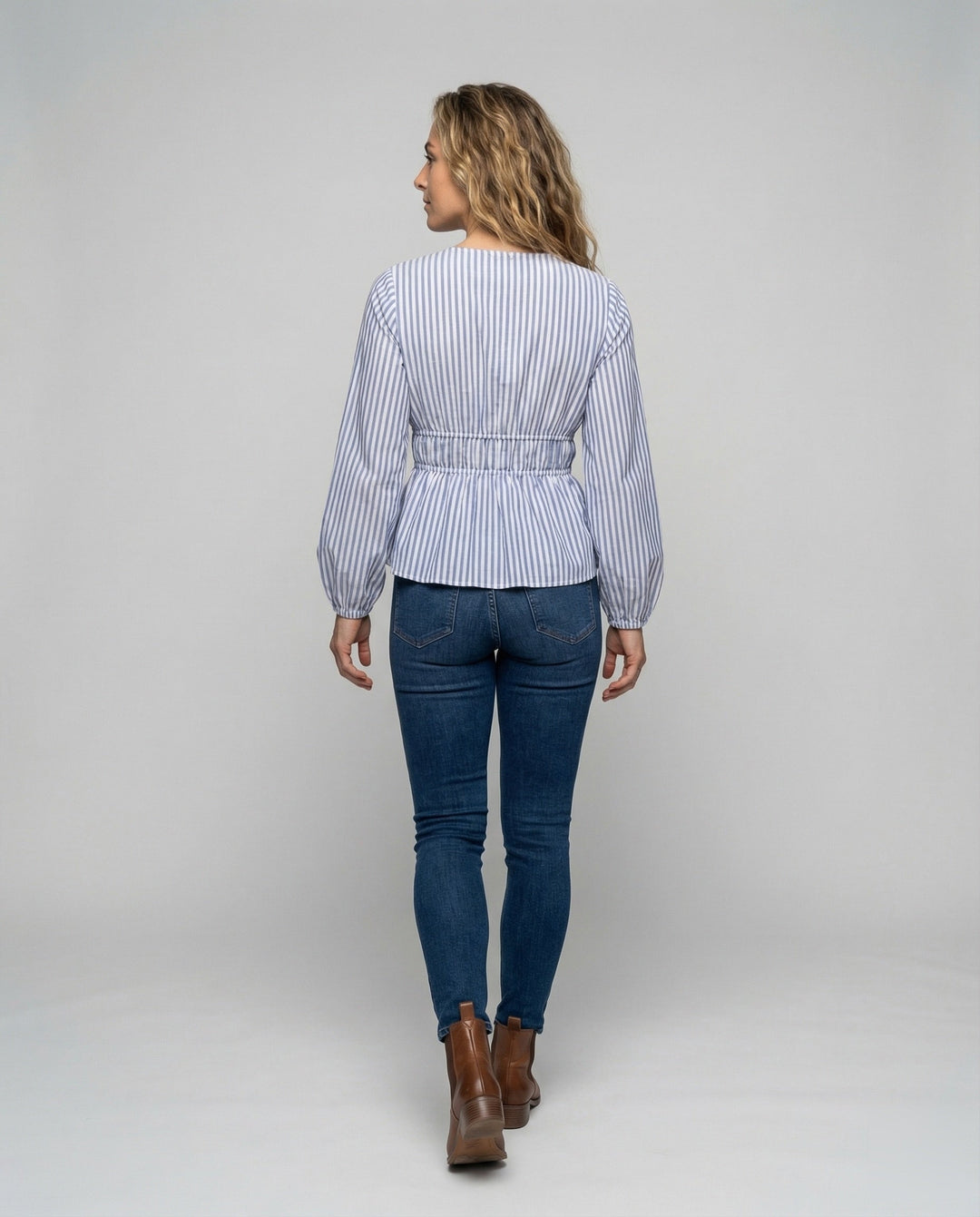 Product 15540731281738 - back_view