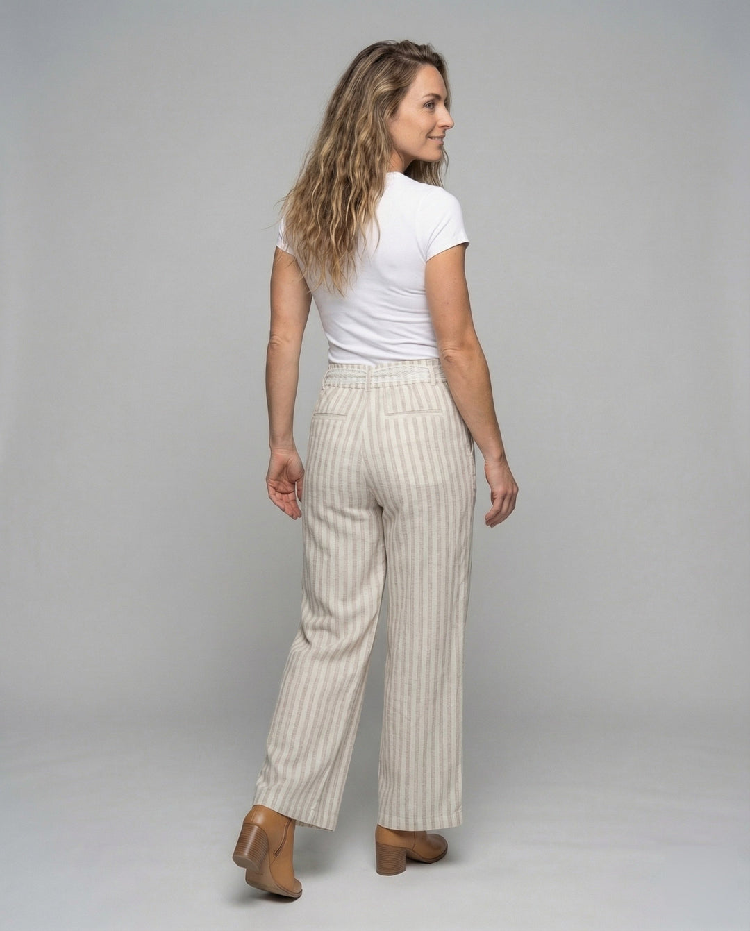 Product 15540736065866 - back_view
