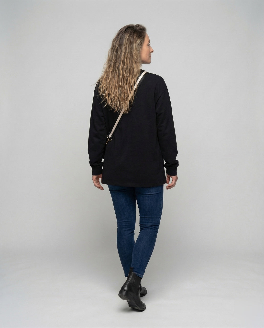 Product 15540738261322 - back_view