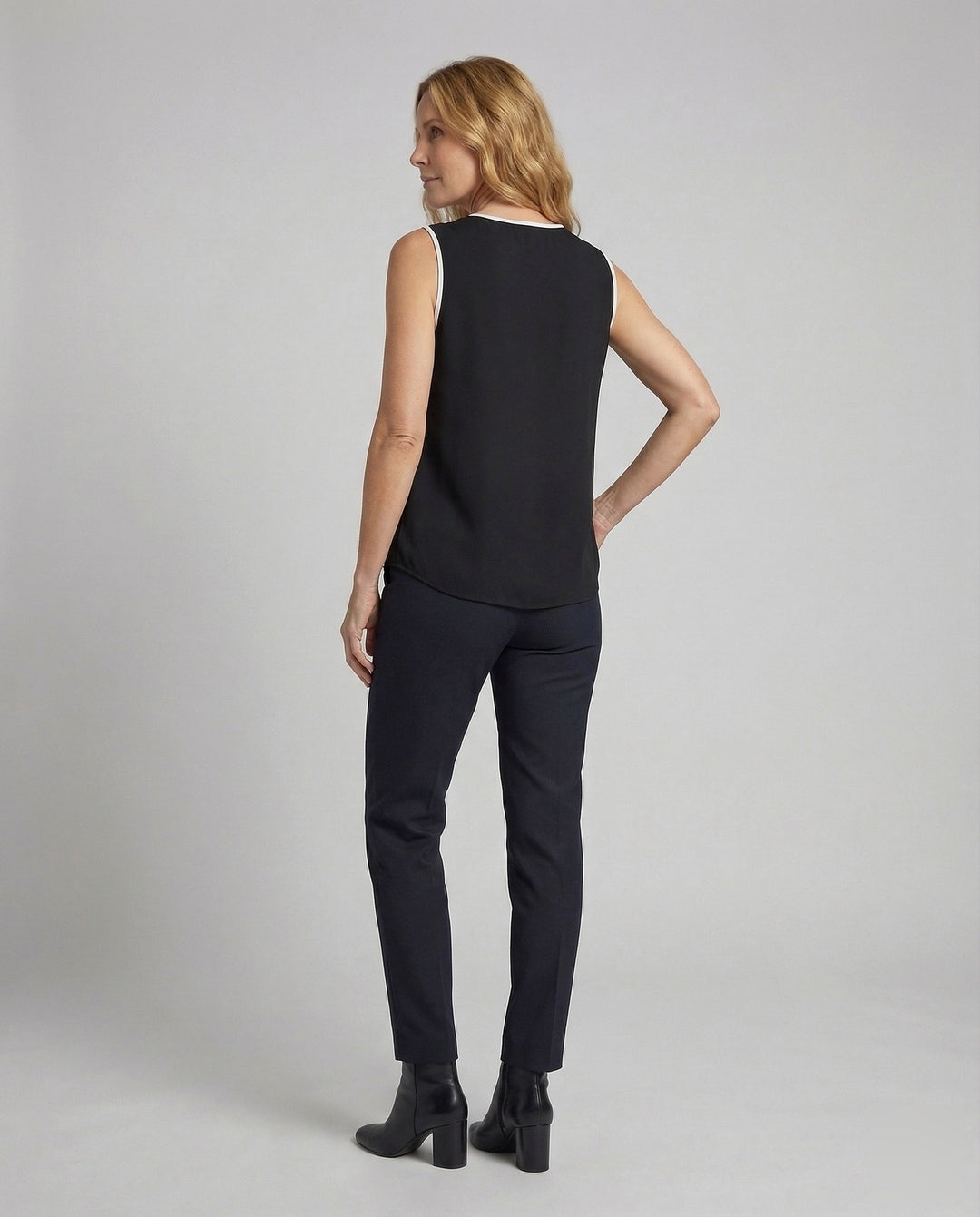 Product 15548825829706 - back_view