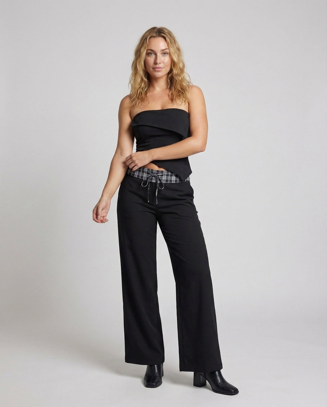 Product 15548831826250 - full_body_front