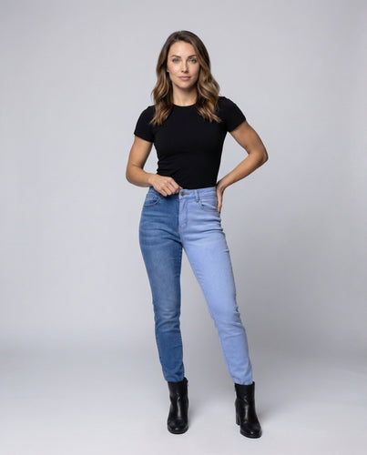 Women's high-waisted fitted jeans