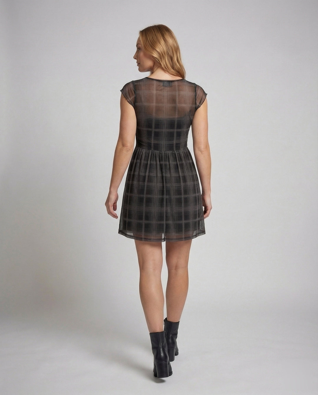 Product 15548849357130 - back_view