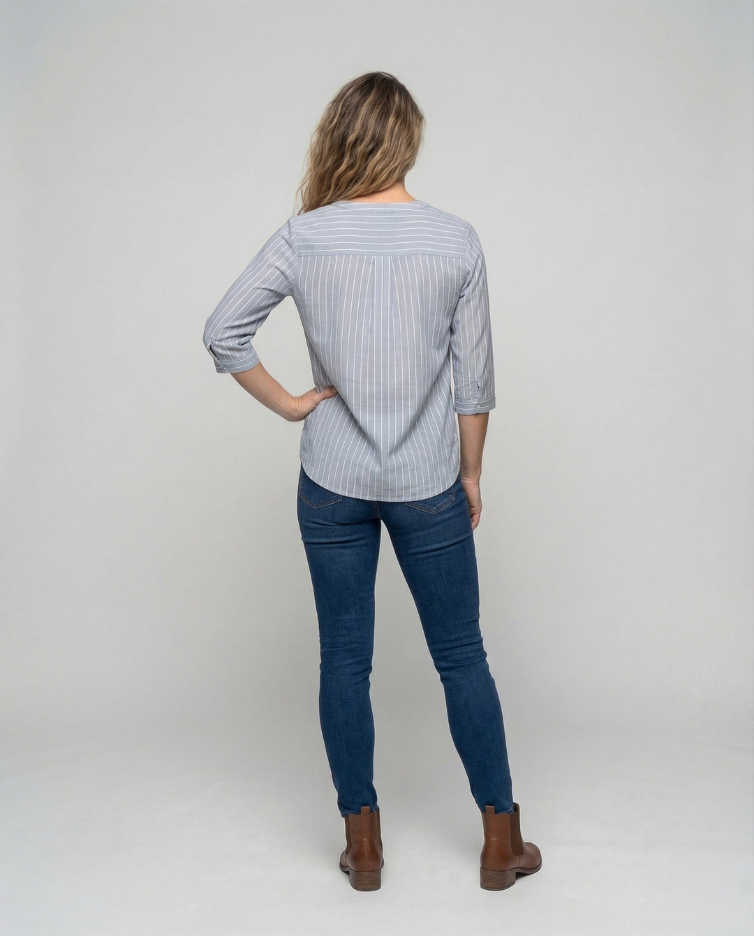 Product 15548858204490 - back_view