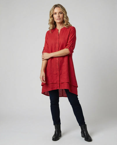 Women's chiffon blouse with Peter Pan collar and double-layered hem.