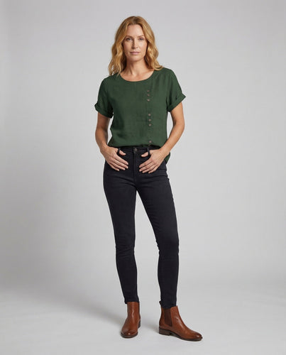Women's ribbed top with boxy shoulder area and fine knit.