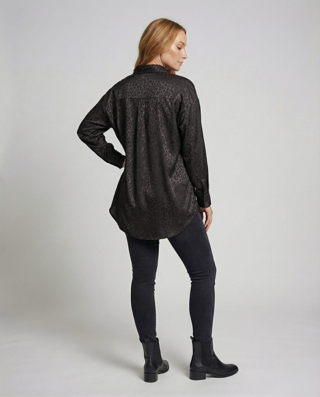 Product 15548880126282 - back_view