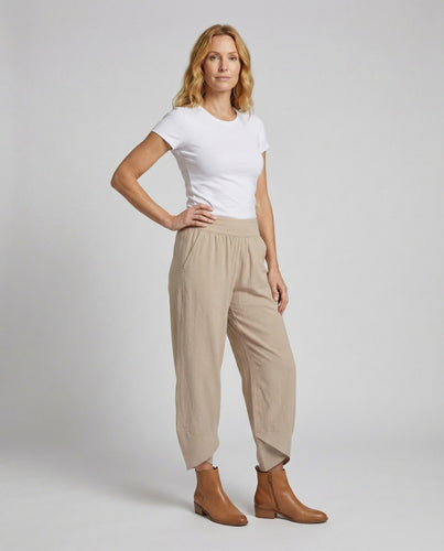 Women's wide Relax pants with tulip hem