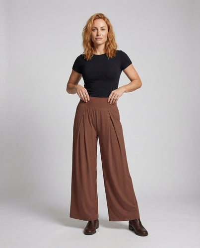 Women's wide Relax pants with stretch waistband