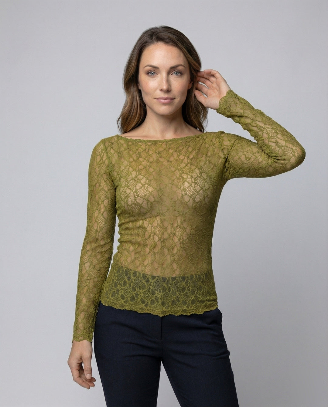 Ladies delicate lace long sleeve blouse
