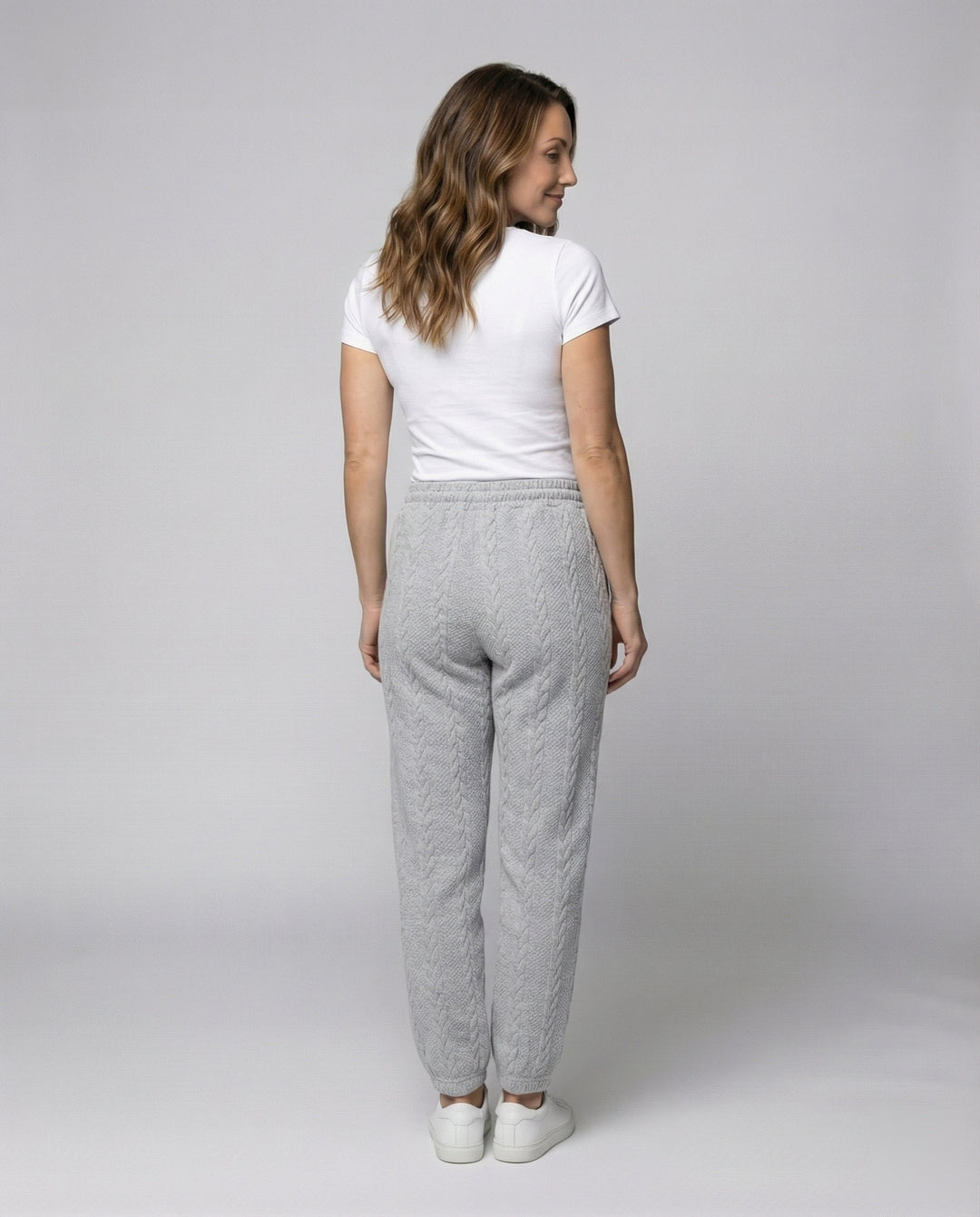 Women's braided knit lounge pants with drawstring