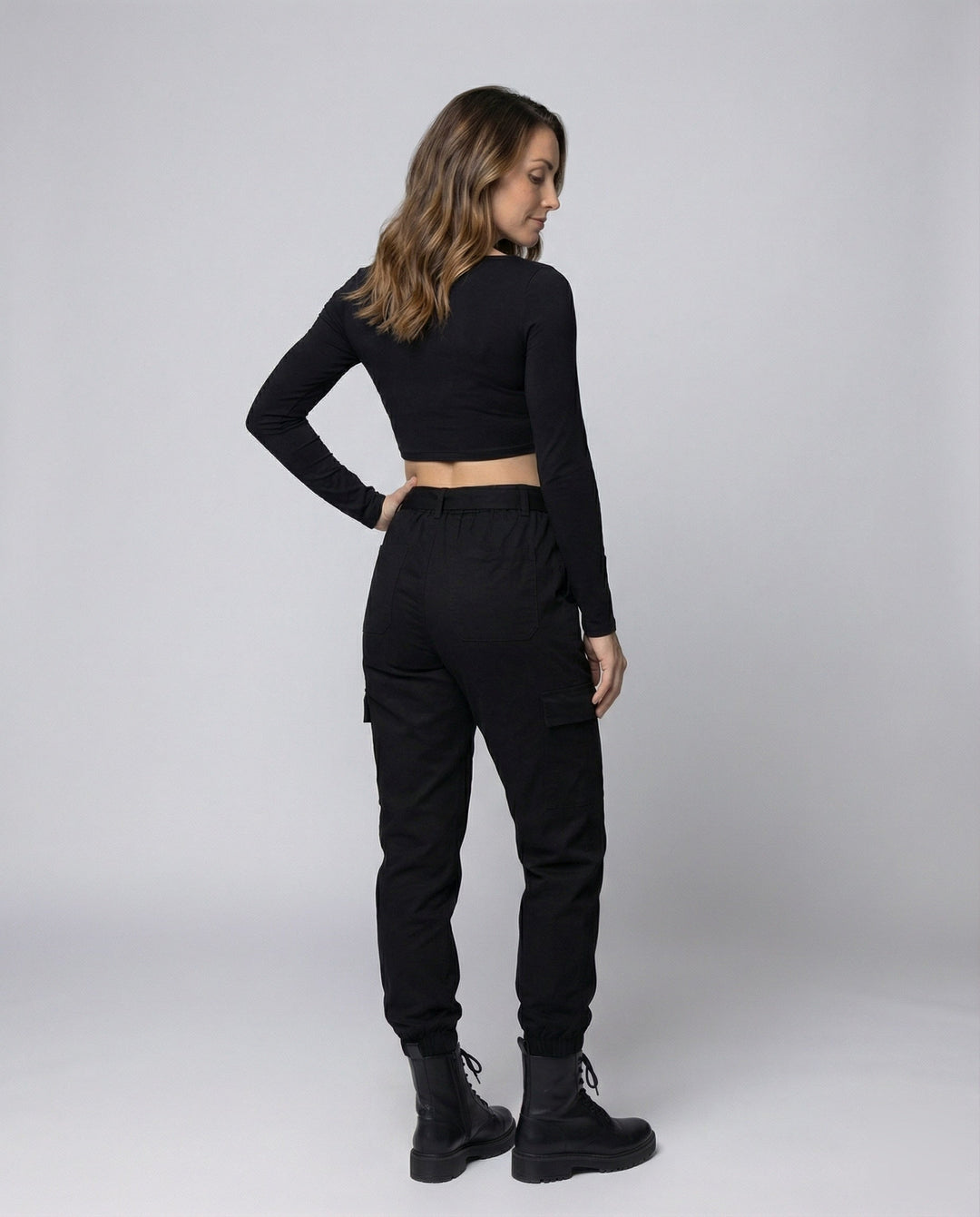 Product 15550426480970 - back_view