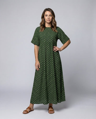 Women’s casual maxi dress with polka dot pattern