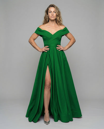 Ladies elegant ball gown with pleated skirt