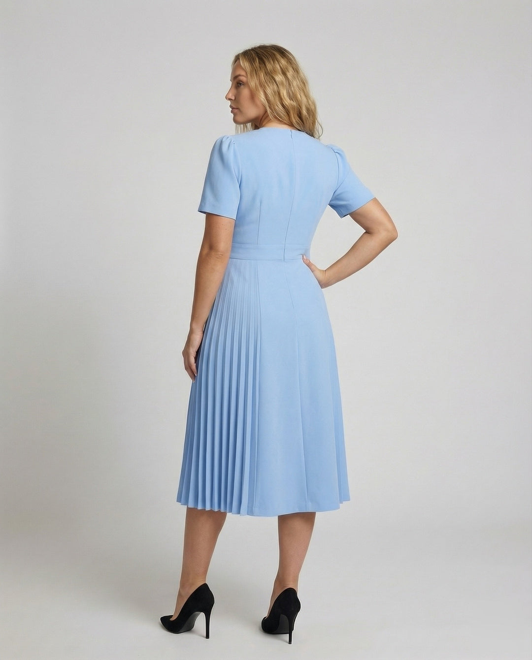 Product 15552437911882 - back_view