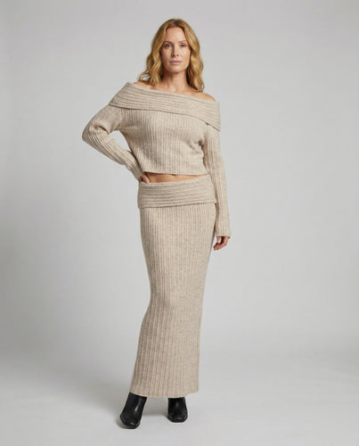 Ladies elegant knit set with maxi skirt