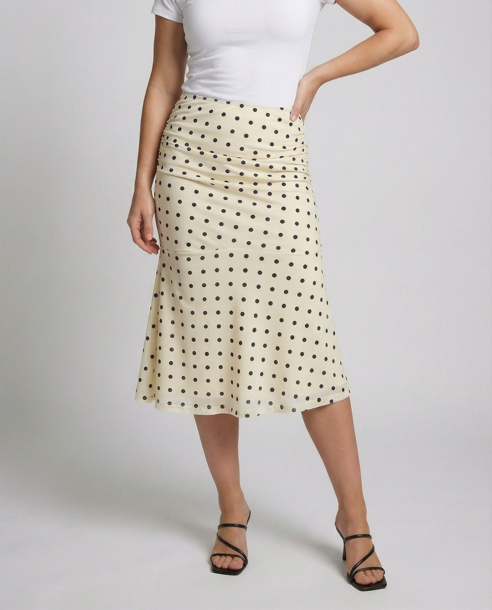 Product 15552438600010 - lower_body