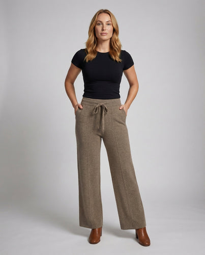 Women's high-waisted wide knit pants