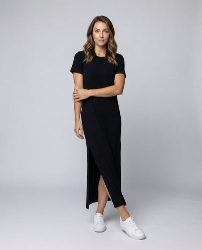 Ladies long casual maxi dress with short sleeves
