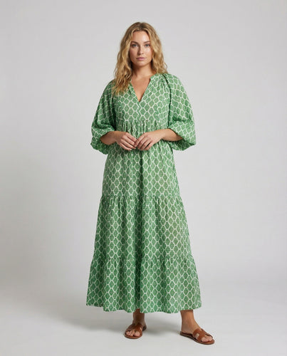Ladies airy maxi dress with bat sleeves