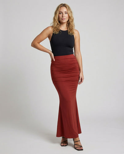 Women fitted maxi skirt in mermaid cut