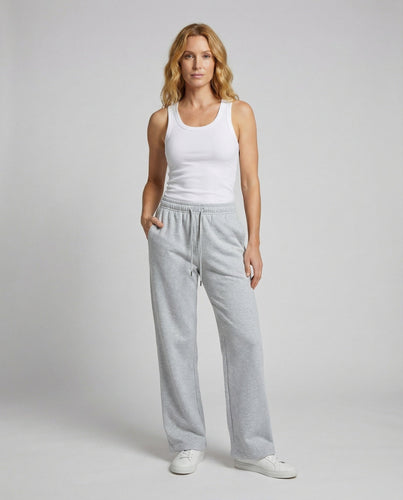 Women's extra wide sweatpants with drawstring