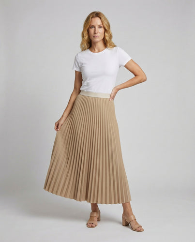 Ladies fine pleated midi skirt with comfort waistband