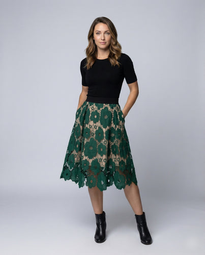 Ladies lace midi skirt made of guipure lace