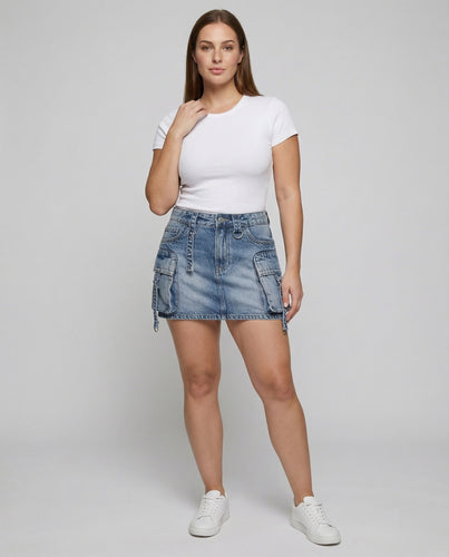 Women's short utility denim skirt with cargo pockets