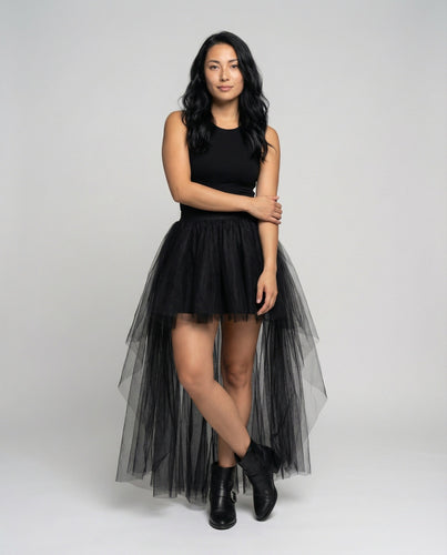 Women's layered tulle skirt in balloon silhouette