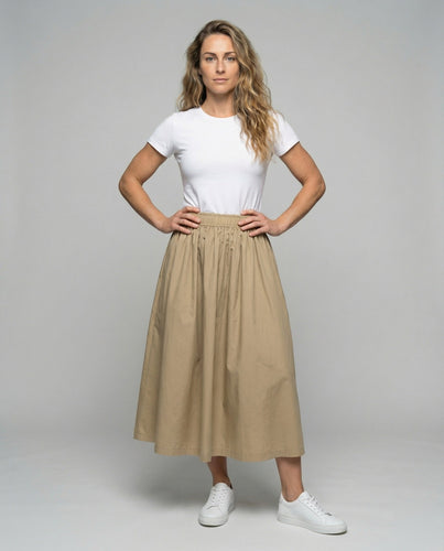 Women's gathered midi skirt with side pockets