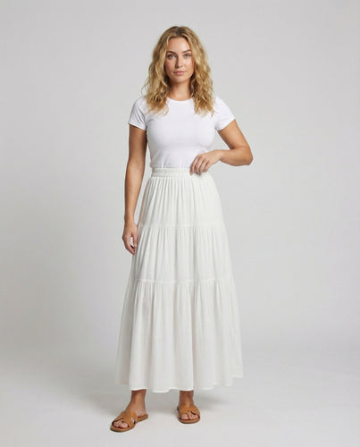 Women's tiered maxi skirt with ribbed waistband