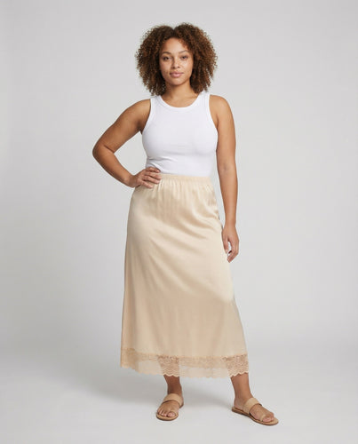 Ladies Subtle Lace Trim Underskirt