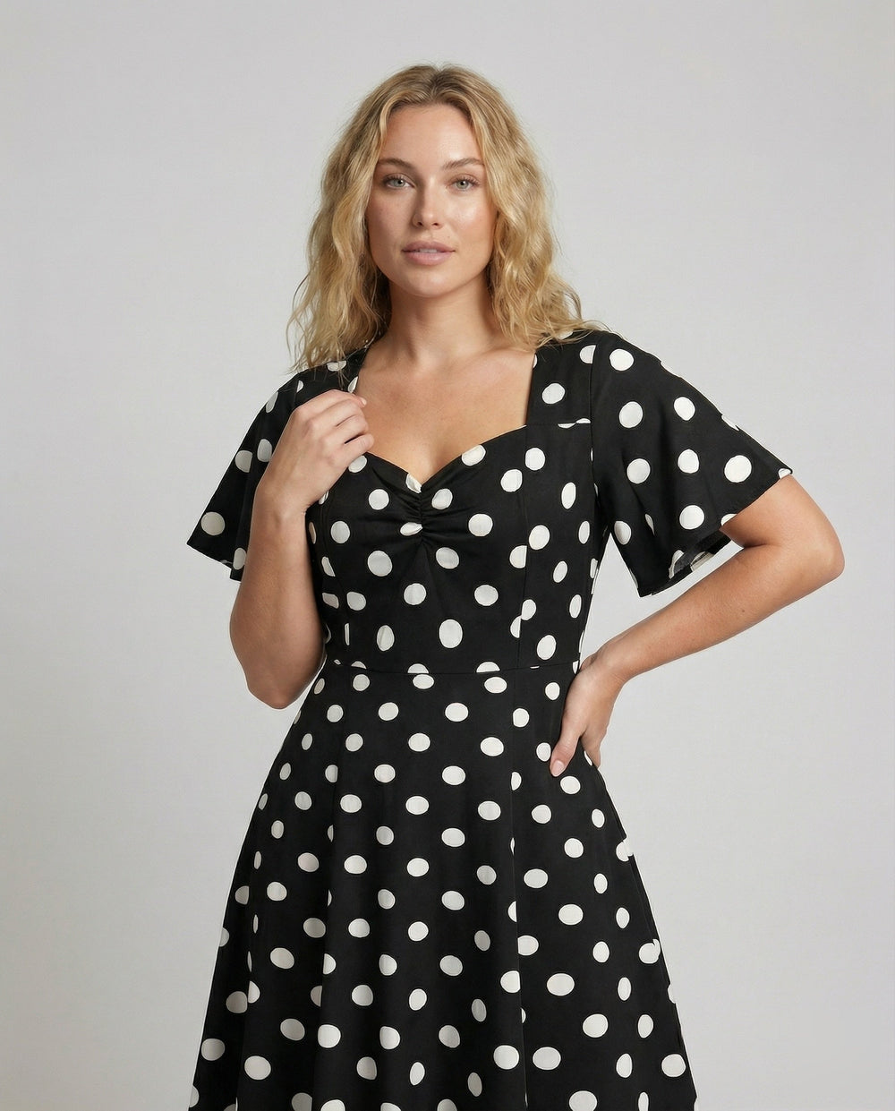 Product 15561008447818 - upper_body