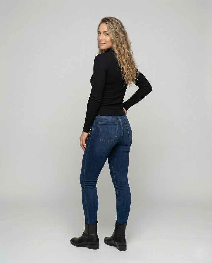 Product 15564293439818 - back_view