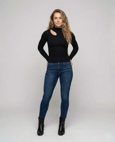 Women's Knitted Sweater Cut Out Figure-Hugging