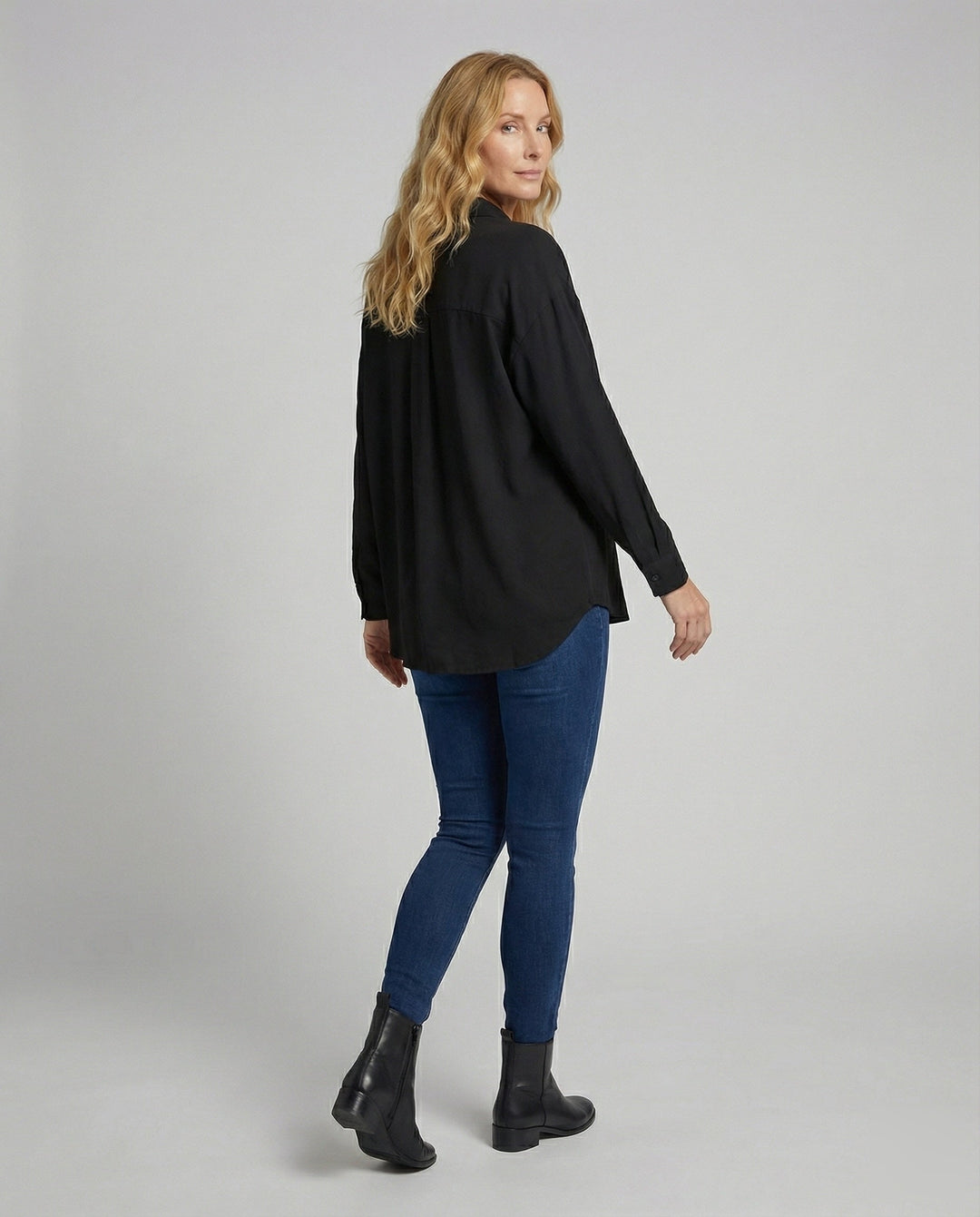 Product 15564296257866 - back_view