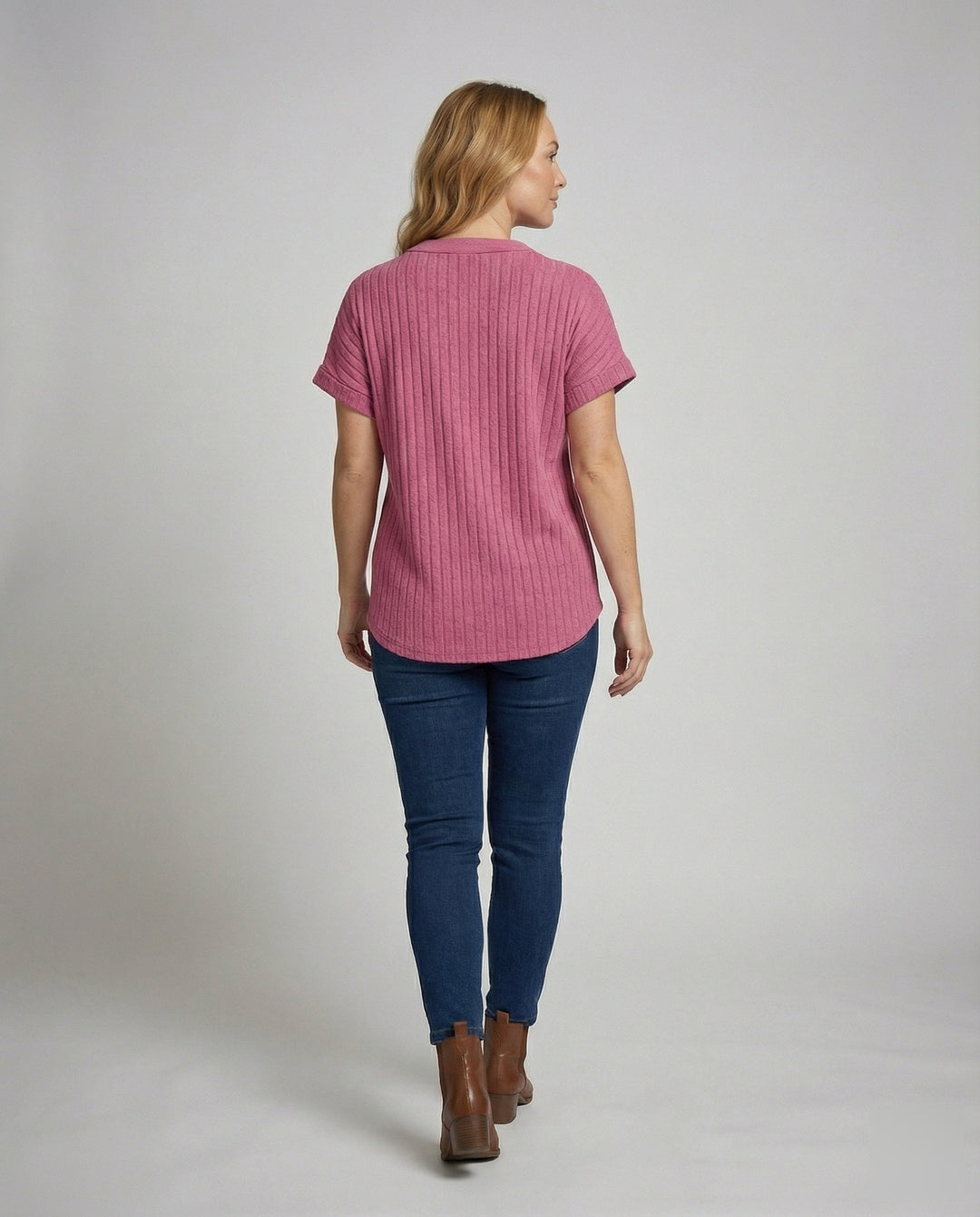 Product 15564303499594 - back_view