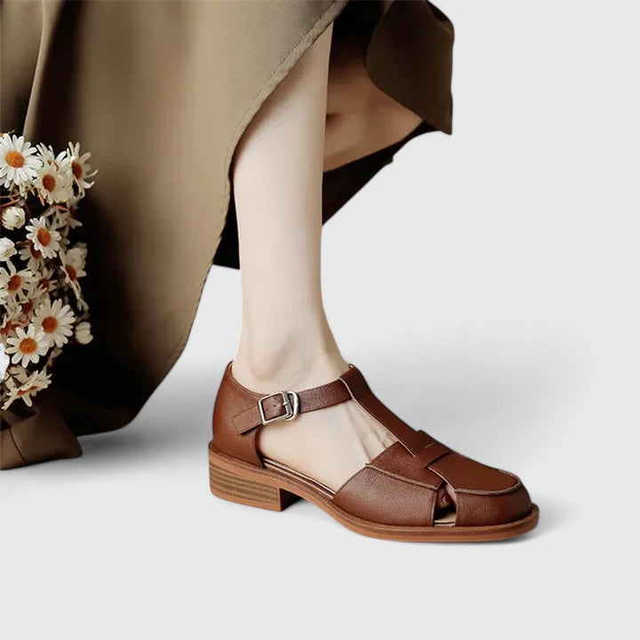 Women's Closed Toe Sandals with T-Strap Design