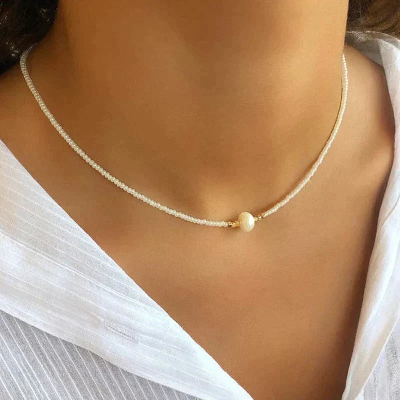 Handcrafted premium necklace with freshwater pearls