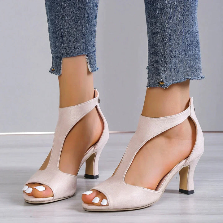 StylebySassy | Orthopedic Heels