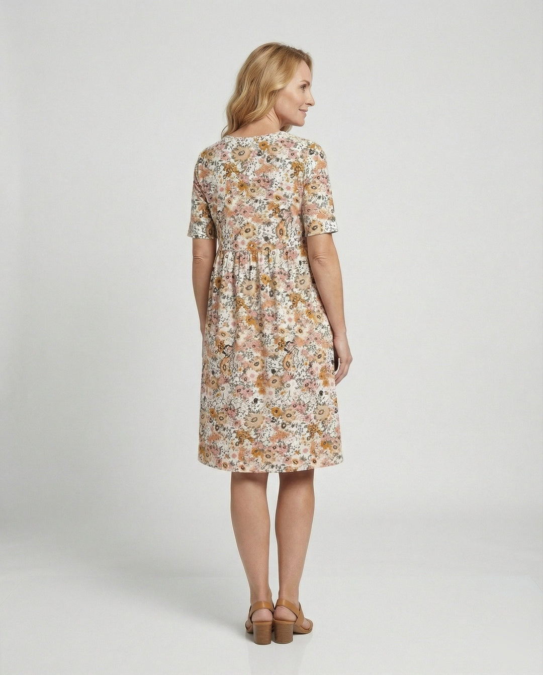 Women's Midi Dress Flared with Pockets