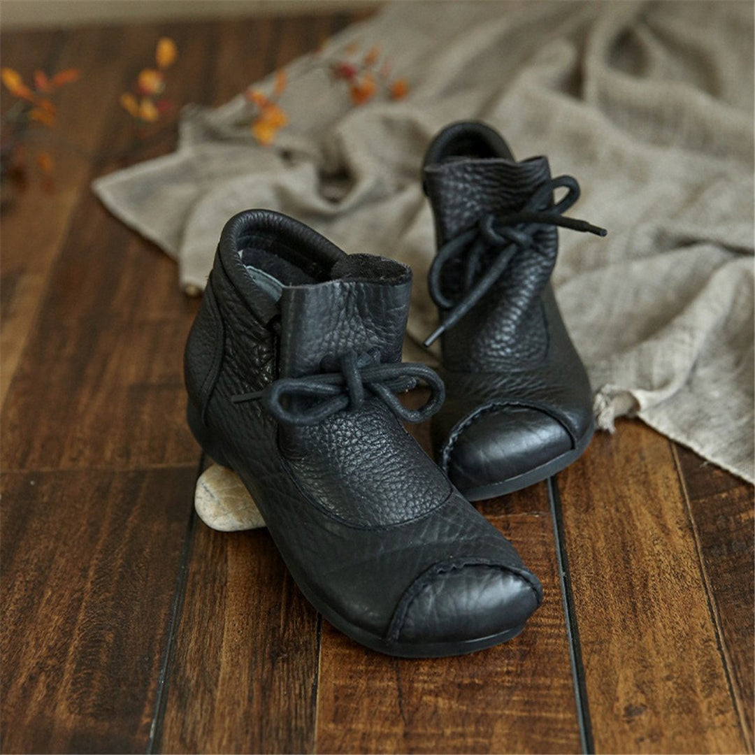 Women's Lace-Up Ankle Boots with Closed Rounded Toe