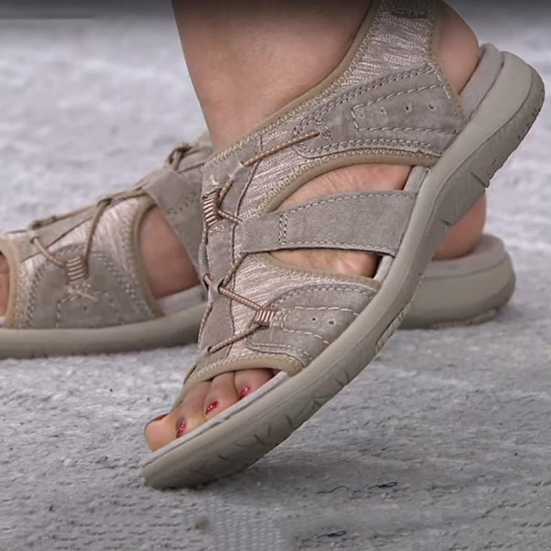 StylebySassy | Stylish, adjustable summer sandals with arch support