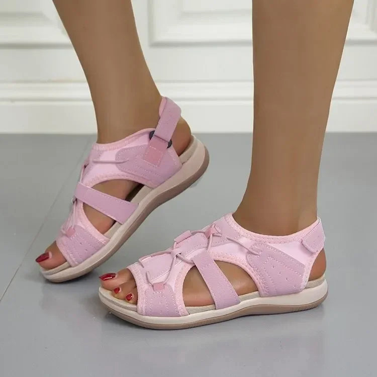 StylebySassy | Stylish, adjustable summer sandals with arch support